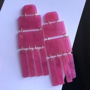 Pink geometric earrings